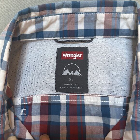 Wrangler Men Size XL Blue Checked Convertible Tuck Sleeves System Outdoor Shirt - Picture 5 of 5
